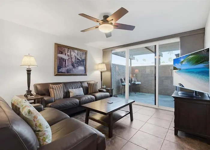 Windchime - Multiple Patios - Mins To Old Town *